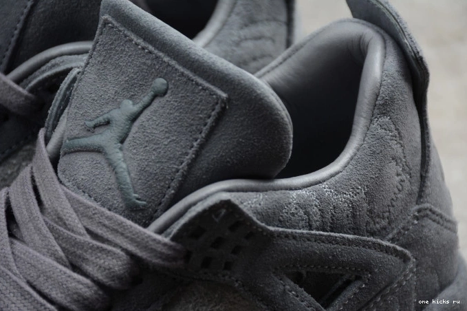 Rep KAWS Air Jordan Grey x Cool 4 930155-003 0814